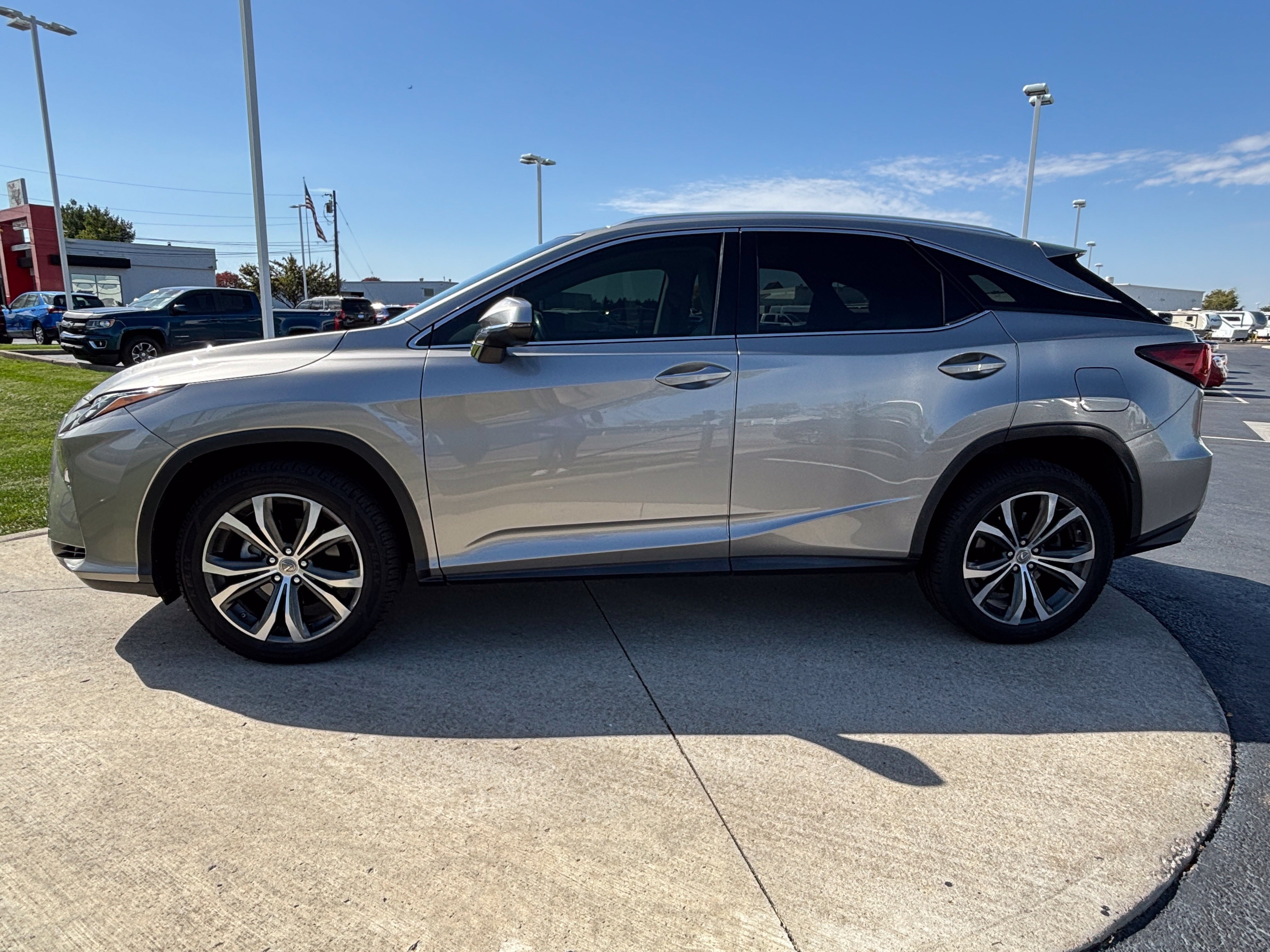 Used 2017 Lexus RX 350 AWD w/ Premium Package image 4