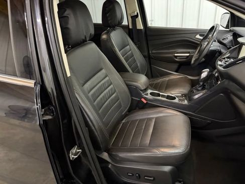Used 2015 Ford Escape Titanium AWD/4WD image 25