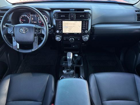 Used 2024 Toyota 4Runner TRD Off-Road Premium w/ Moonroof Package AWD/4WD image 15