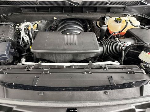 Used 2025 GMC Yukon Denali AWD/4WD image 46