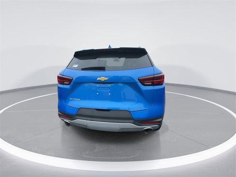 Used 2024 Chevrolet Blazer LT w/ Convenience Package image 7