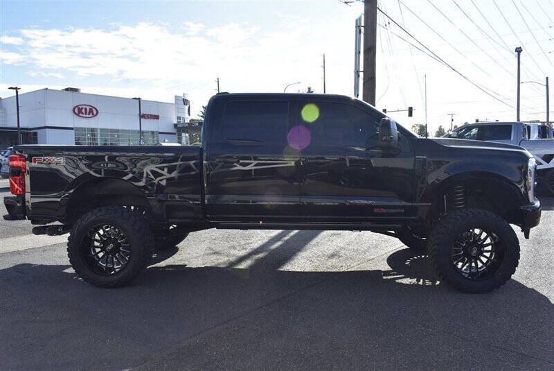 Used 2025 Ford F250 Platinum AWD/4WD image 5