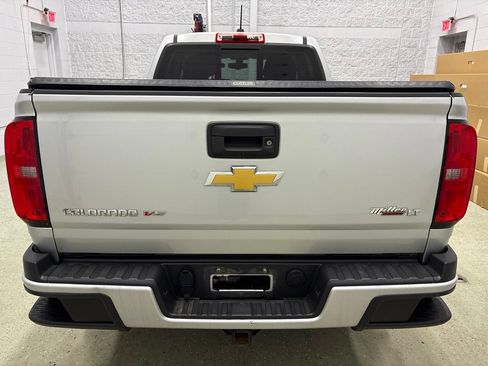Used 2018 Chevrolet Colorado LT w/ LT Convenience Package AWD/4WD image 5