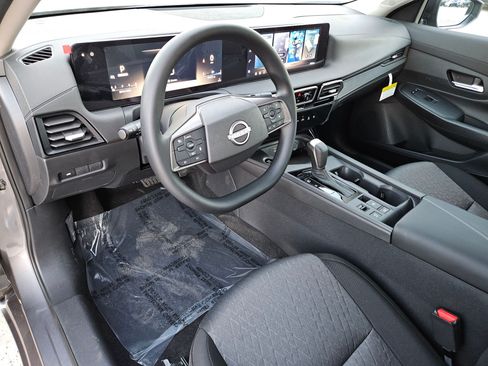 New 2026 Nissan Sentra SV w/ Floor Mat Package FWD image 2