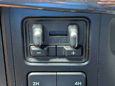 Used 2021 Ford F150 XLT w/ Equipment Group 302A High AWD/4WD image 25
