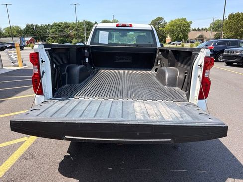 Used 2025 Chevrolet Silverado 1500 W/T RWD image 15