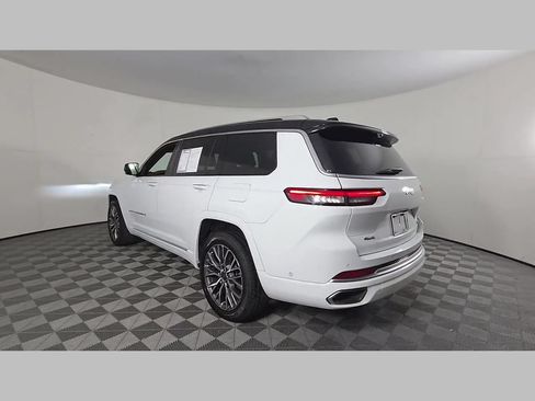 Used 2023 Jeep Grand Cherokee L Summit AWD/4WD image 52