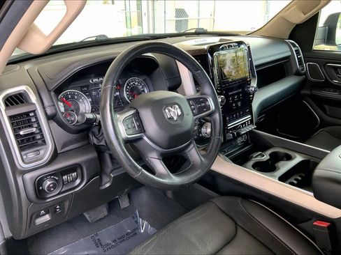 Used 2019 RAM 1500 Laramie image 18