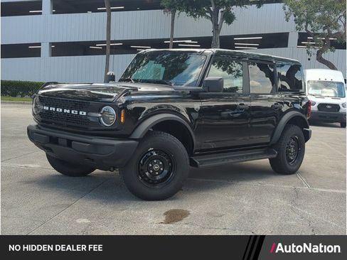 New 2026 Ford Bronco Big Bend w/ Black Appearance Package AWD/4WD image 1