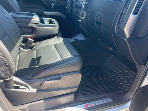 Used 2017 Chevrolet Silverado 1500 LT w/ True North Edition AWD/4WD image 30