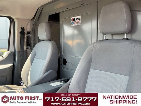 Used 2017 Ford Transit 250 130 Low Roof RWD image 7