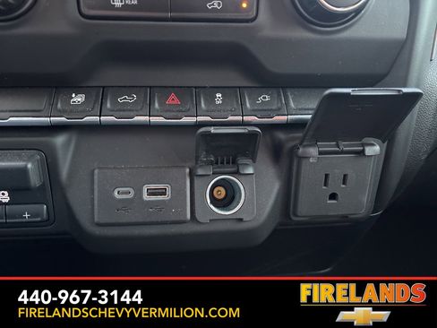 Certified 2021 Chevrolet Silverado 2500 Custom w/ Custom Value Package image 19