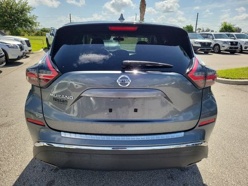Used 2019 Nissan Murano S w/ Cargo Package FWD image 3