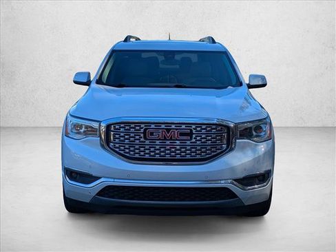 Used 2017 GMC Acadia Denali image 5