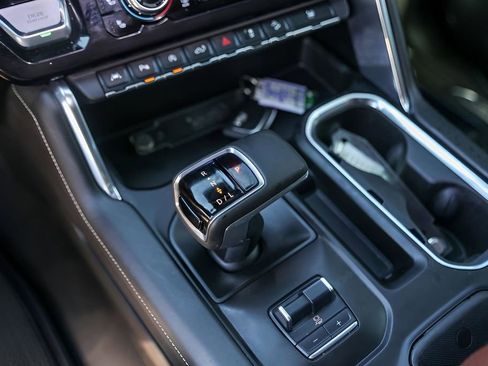 Used 2023 GMC Sierra 1500 Denali Ultimate image 19