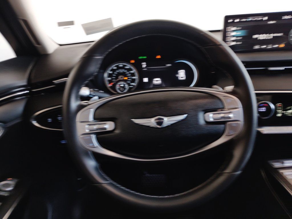 Used 2025 Genesis GV70 2.5T AWD/4WD image 27
