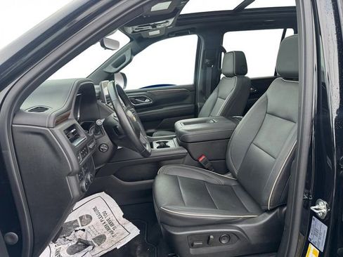 Used 2023 Chevrolet Tahoe Premier image 10