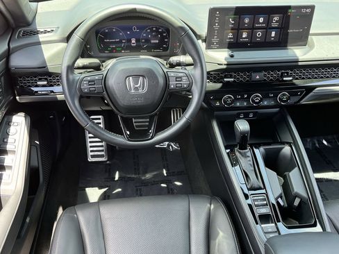 Used 2024 Honda Accord Sport image 10