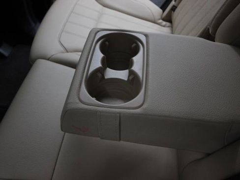 Used 2017 Mercedes-Benz GLS 450 4MATIC image 34