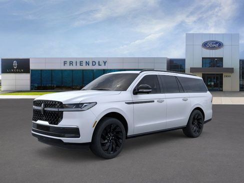 New 2026 Lincoln Navigator L Reserve w/ Jet Appearance Package image 1