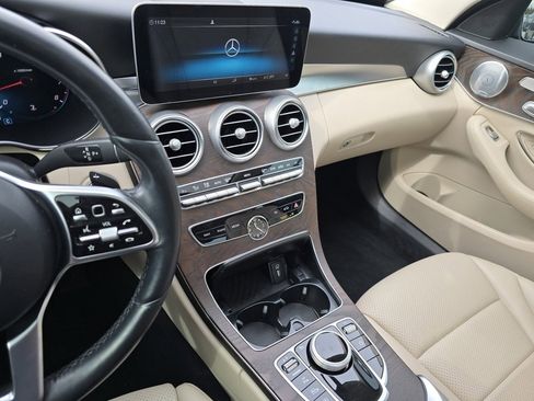 Used 2021 Mercedes-Benz C 300 4MATIC Sedan image 32