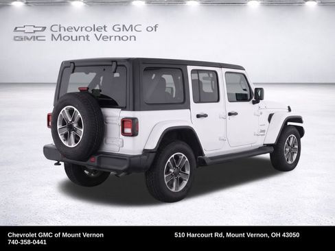 Used 2020 Jeep Wrangler Unlimited Sahara w/ Cold Weather Group AWD/4WD image 25