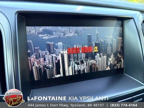 Used 2011 Hyundai Equus Signature RWD image 18