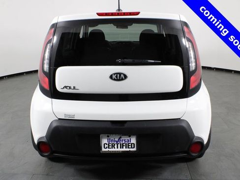 Used 2015 Kia Soul Base image 7