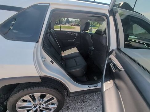 Used 2025 Toyota RAV4 XLE Premium w/ Weather Package FWD image 4