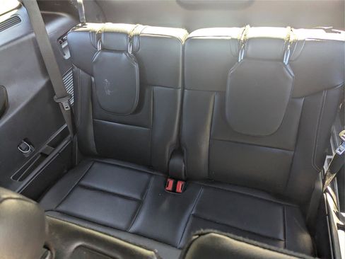 Used 2020 Ford Explorer Limited AWD/4WD image 26