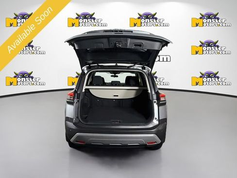 Used 2023 Nissan Rogue S AWD/4WD image 25