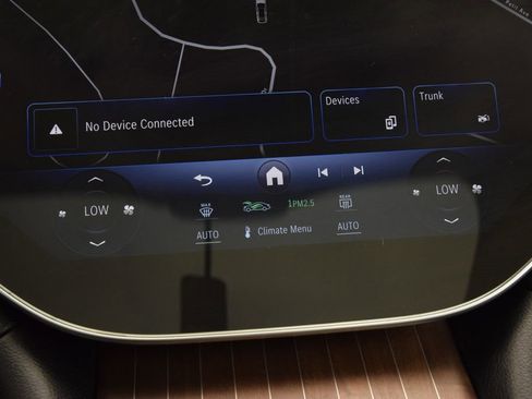 Used 2025 Mercedes-Benz EQS 450+ 4MATIC SUV image 31