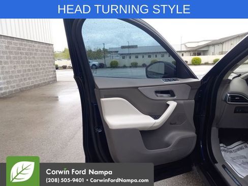 Used 2020 Jaguar F-PACE Portfolio AWD/4WD image 10