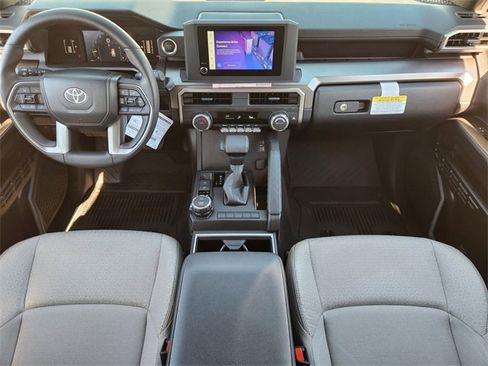 Used 2025 Toyota 4Runner SR5 image 19