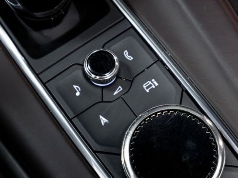 Used 2022 Cadillac Escalade Sport Platinum image 66