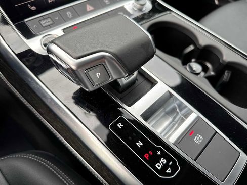 Used 2025 Audi Q7 3.0T Premium Plus image 24