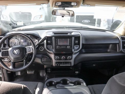 Used 2020 RAM 3500 Tradesman w/ Chrome Appearance Group AWD/4WD image 32