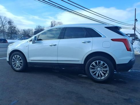 Used 2018 Cadillac XT5 Luxury w/ Driver Awareness Package image 6