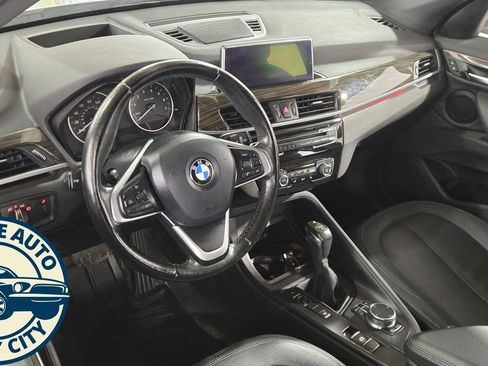 Used 2018 BMW X1 xDrive28i image 10