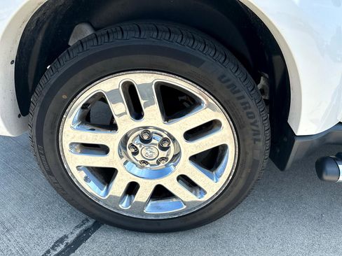 Used 2011 Dodge Nitro Heat w/ Chrome Accents Group image 5