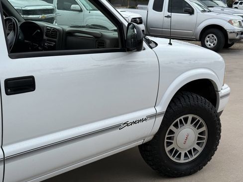 Used 1998 GMC Sonoma SLS w/ Popular Marketing Option Pkg image 6
