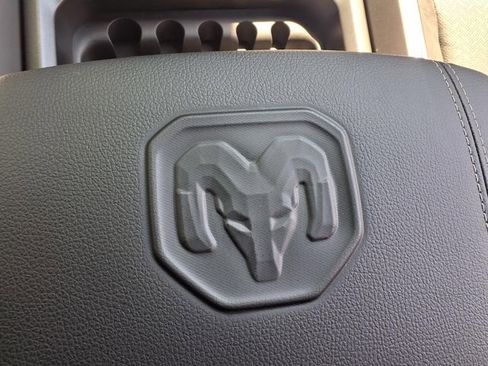 Used 2026 RAM 1500 Laramie AWD/4WD image 23