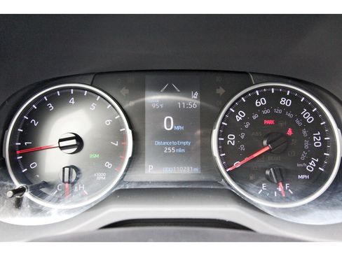 Used 2019 Toyota RAV4 XLE w/ Convenience Package FWD image 16