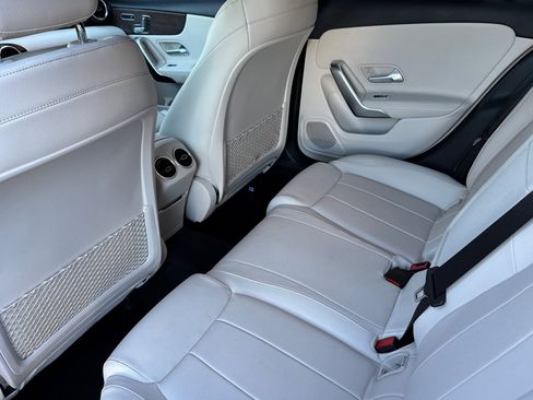 Used 2020 Mercedes-Benz A 220 image 11