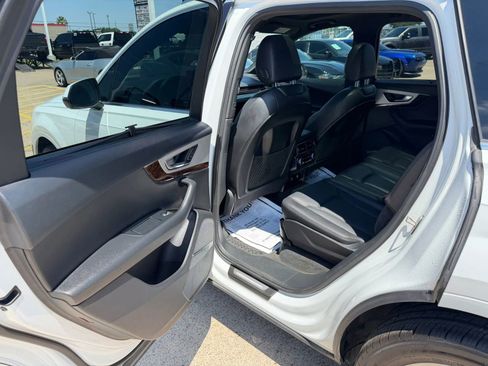 Used 2019 Audi Q7 2.0T Premium Plus w/ Premium Plus Package AWD/4WD image 33