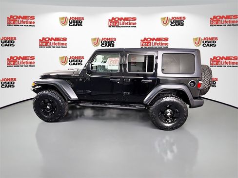 Used 2020 Jeep Wrangler Unlimited Sport image 13