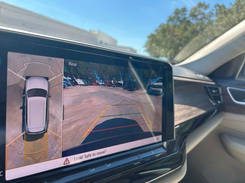 New 2026 Volkswagen Atlas SEL Premium R-Line image 14