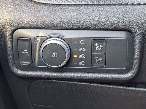 Used 2020 Ford Explorer ST w/ ST Street Pack image 24