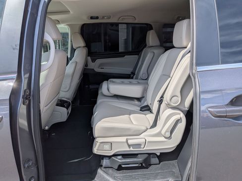 Used 2025 Honda Odyssey EX-L image 29