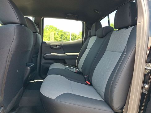 Certified 2023 Toyota Tacoma TRD Sport AWD/4WD image 21